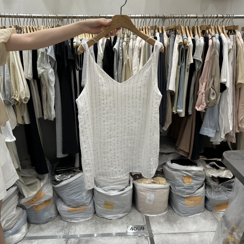 G.I-L韓國直郵女士新款時尚熱賣職業26春夏推薦吊帶背心G.I-L吊帶/背心圖色1