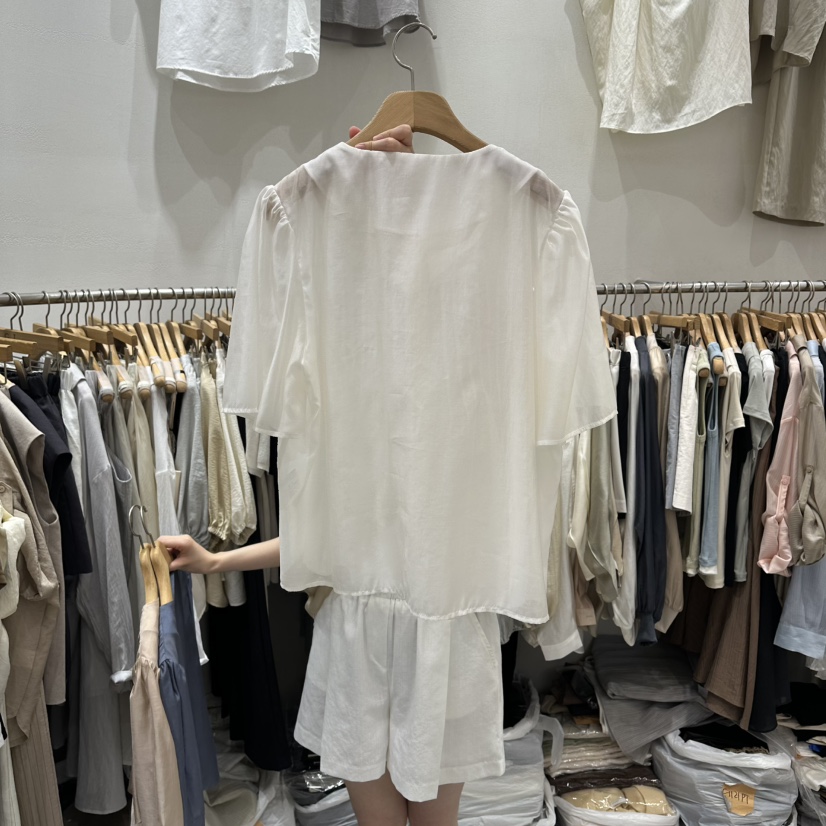 G.I-L東大門代購女裝新品熱賣人氣真品推薦休閑襯衫蕾絲衫G.I-L襯衫/蕾絲衫