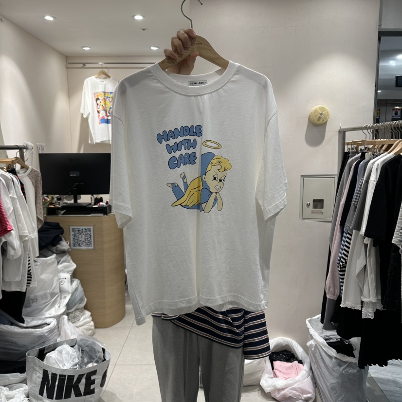 J.BALLOON東大門實拍女士新品時尚熱賣真品推薦人氣職業T恤J.BALLOONT恤圖色1