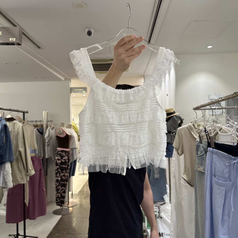 BAIE.38東大門實拍女裝新品人氣熱賣推薦吊帶背心蕾絲花BAIE.38吊帶/背心