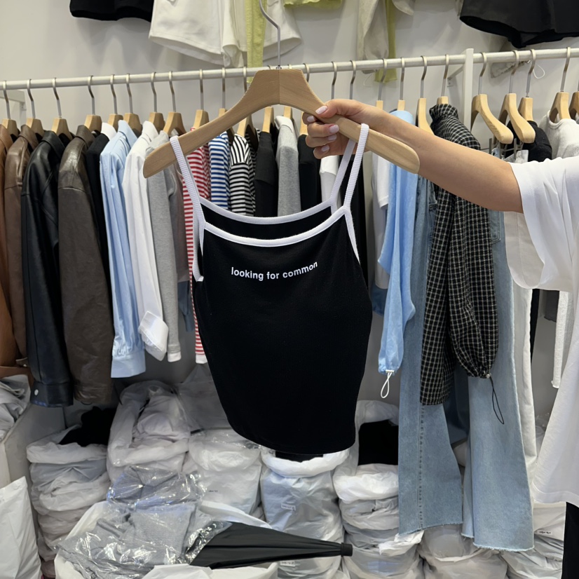 Q C東大門代購女士新品熱賣時尚職業休閑真品人氣吊帶背心Republlc of qc吊帶/背心圖色2