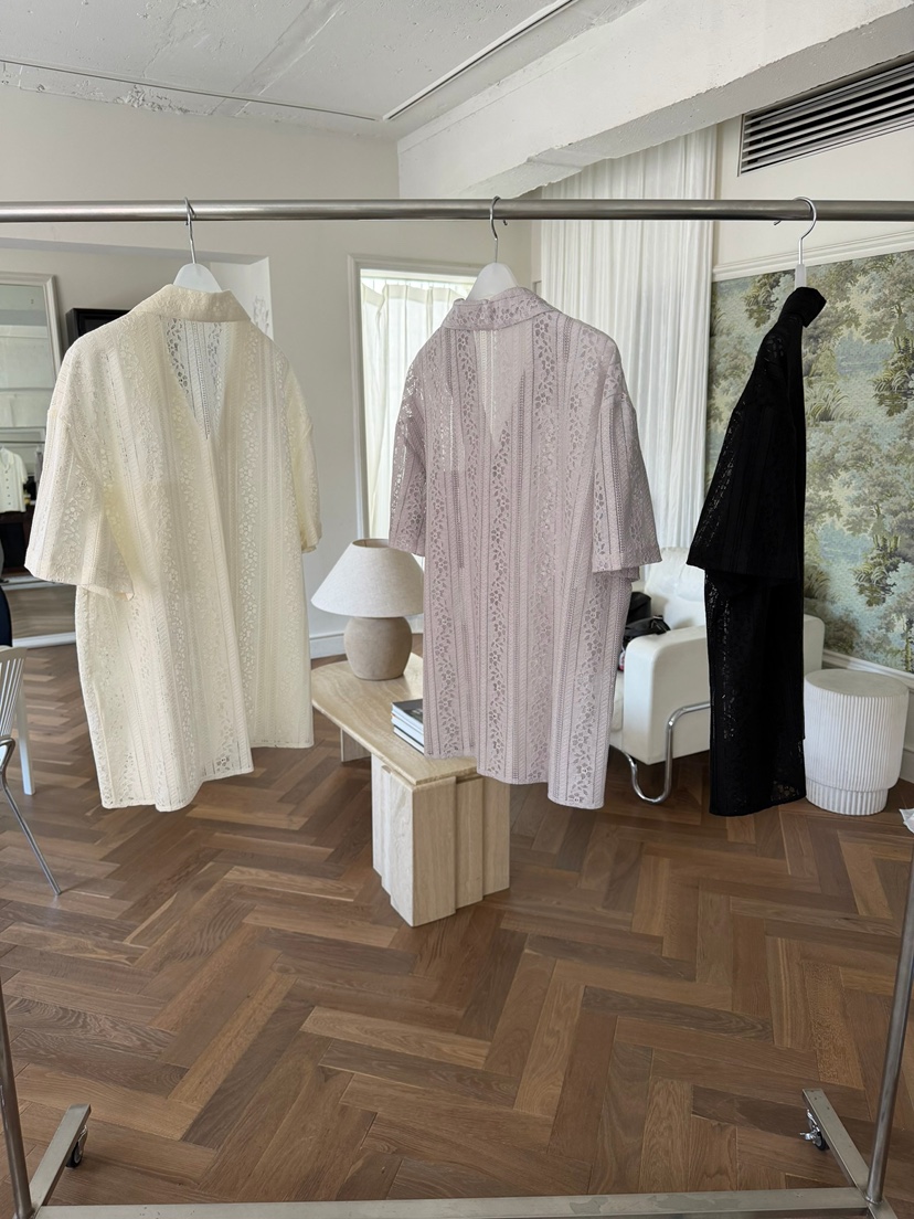 ESCHER韓國直郵女士新品推薦人氣熱賣26夏季26春夏襯衫蕾絲衫ESCHER襯衫/蕾絲衫