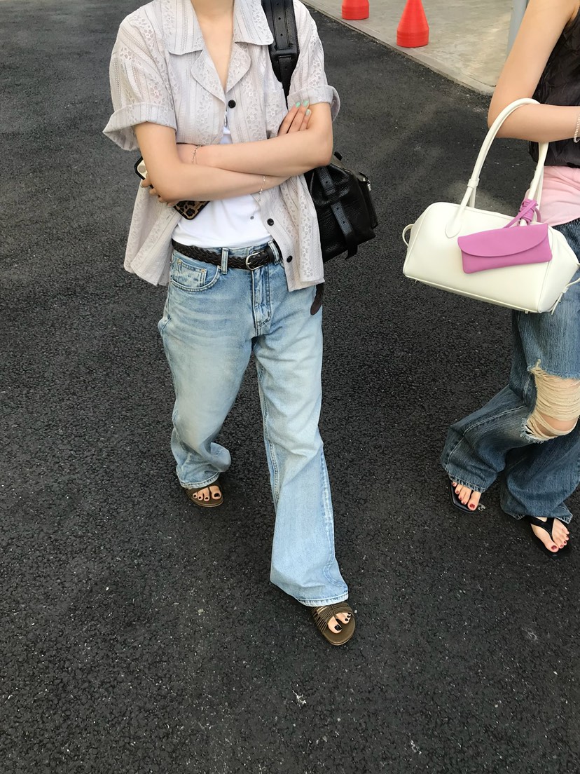 ESCHER韓國直郵女士新品推薦人氣熱賣26夏季26春夏襯衫蕾絲衫ESCHER襯衫/蕾絲衫