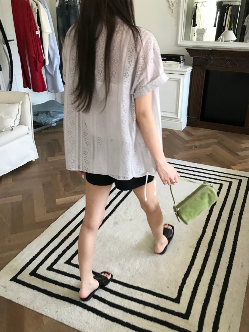 ESCHER韓國直郵女士新品推薦人氣熱賣26夏季26春夏襯衫蕾絲衫ESCHER襯衫/蕾絲衫