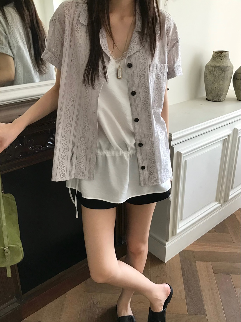 ESCHER韓國直郵女士新品推薦人氣熱賣26夏季26春夏襯衫蕾絲衫ESCHER襯衫/蕾絲衫