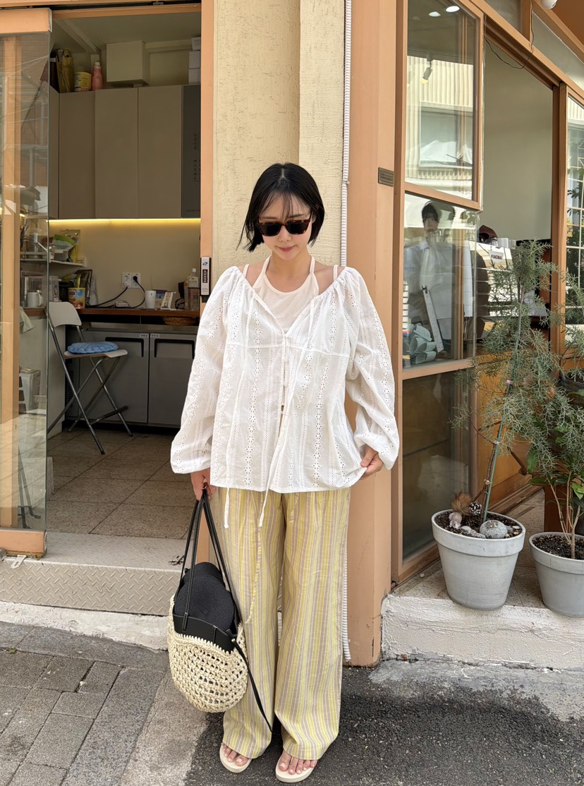 THE LINE-Q韓國代購女裝新品26夏季人氣襯衫蕾絲衫刺繡THE LINE-Q襯衫/蕾絲衫