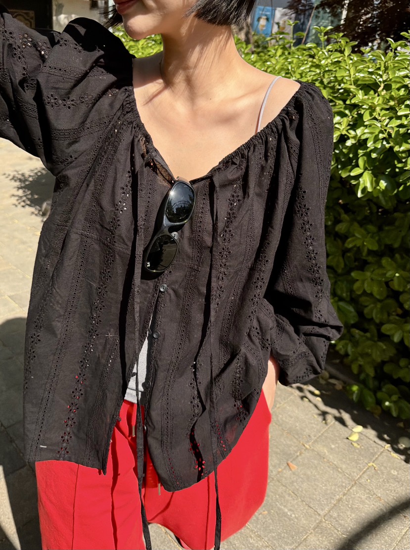 THE LINE-Q韓國代購女裝新品26夏季人氣襯衫蕾絲衫刺繡THE LINE-Q襯衫/蕾絲衫