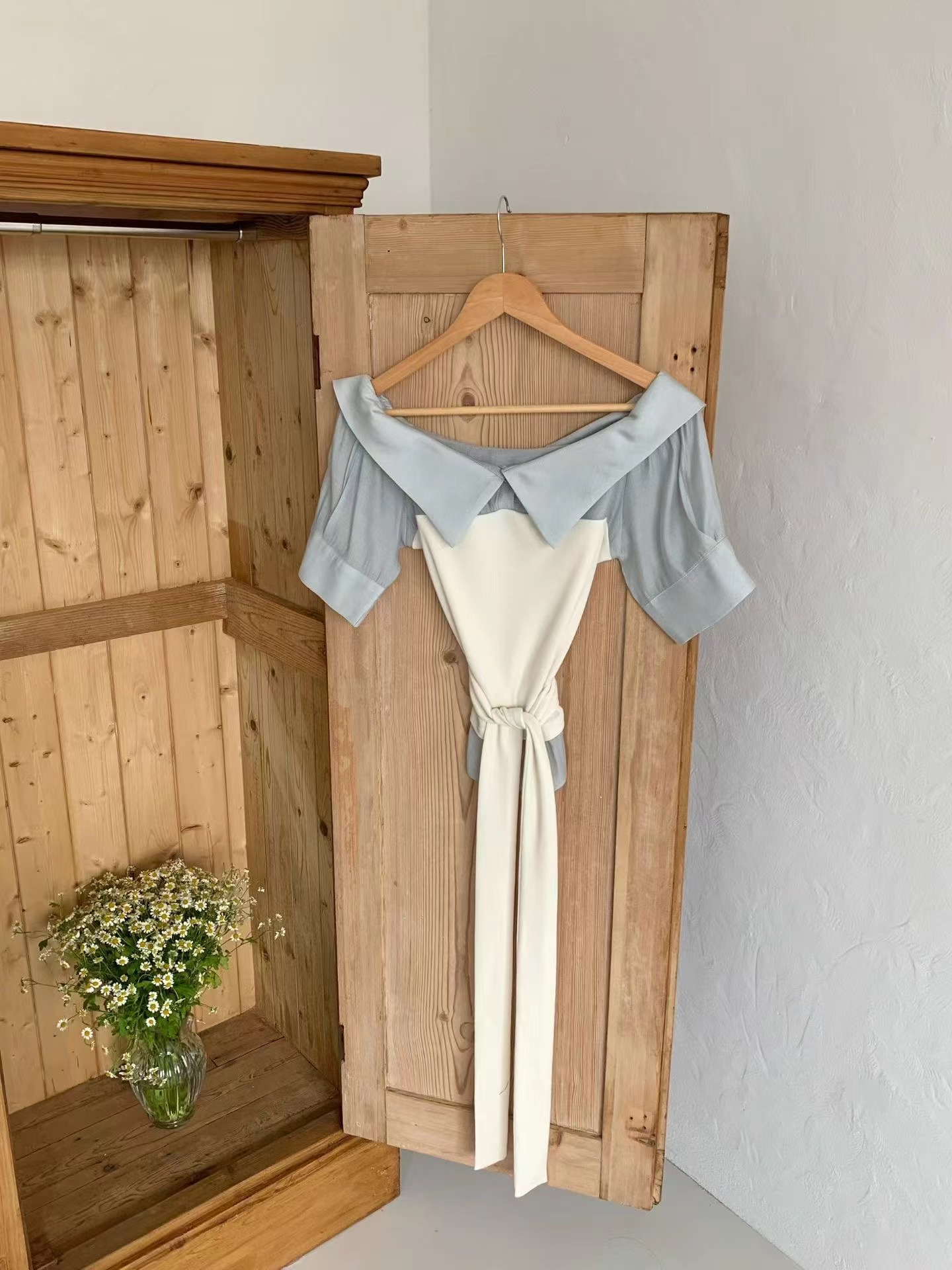 REFILL-리필-T韓國直郵實拍女裝新款26春夏時尚襯衫蕾絲衫REFILL-리필-T襯衫/蕾絲衫圖色1