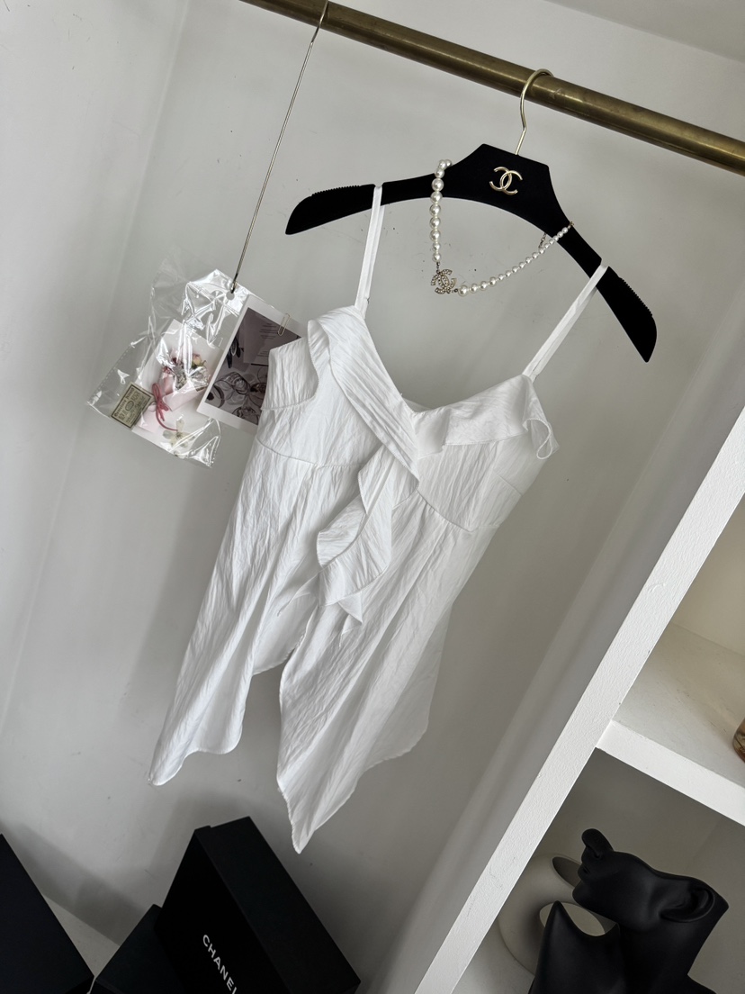 바츠韓國直郵女裝新品26夏季26春夏時尚人氣熱賣吊帶背心Vatz吊帶/背心圖色1