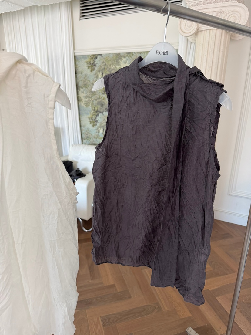 ESCHER東大門實拍韓國女士新品26夏季推薦時尚襯衫蕾絲衫ESCHER襯衫/蕾絲衫