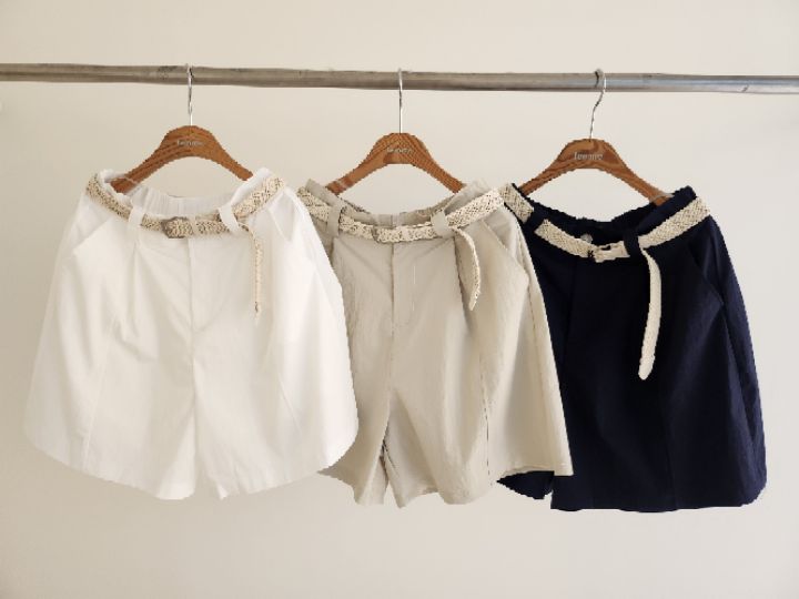 FEMME東大門實拍女裝新品人氣真品短褲麻花針織含腰帶褶裥FEMME短褲