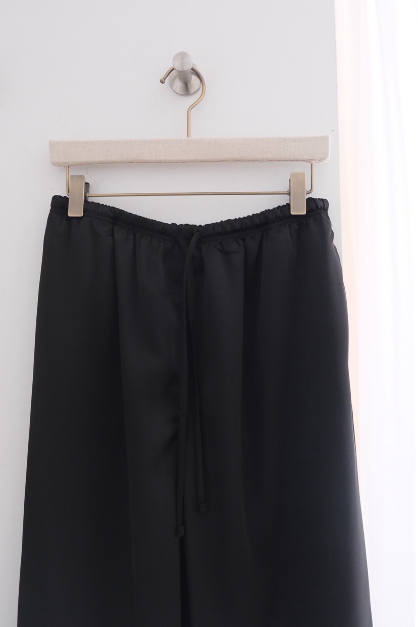 SORBET/FLAT WHITE東大門實拍韓國女士新品人氣休閑褲緞面SORBET/FLAT WHITE休閑褲