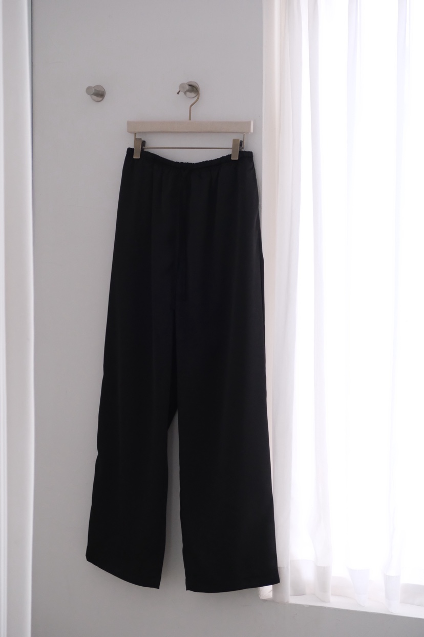 SORBET/FLAT WHITE東大門實拍韓國女士新品人氣休閑褲緞面SORBET/FLAT WHITE休閑褲圖色2