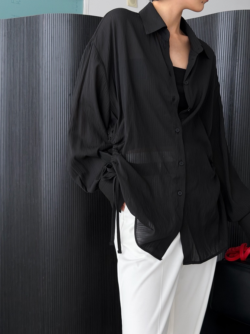 바츠韓國代購女士新款熱賣時尚26夏季26春夏襯衫蕾絲衫透視Vatz襯衫/蕾絲衫