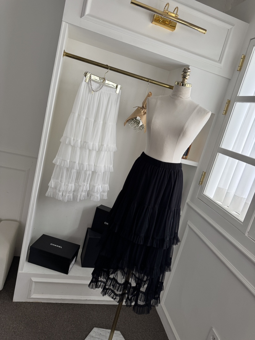 바츠韓國東大門直郵女士新品時尚推薦熱賣休閑職業人氣長裙Vatz長裙