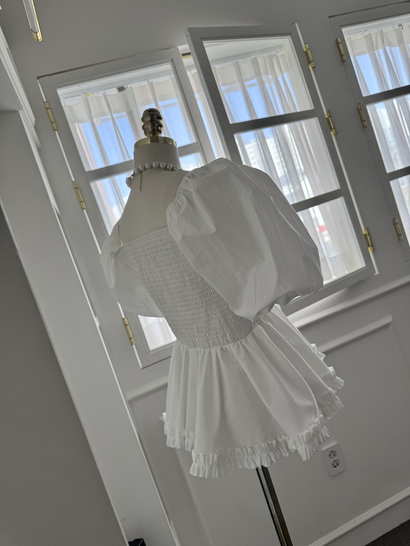 바츠韓國東大門直郵女裝新品26夏季熱賣推薦26春夏襯衫蕾絲衫Vatz襯衫/蕾絲衫