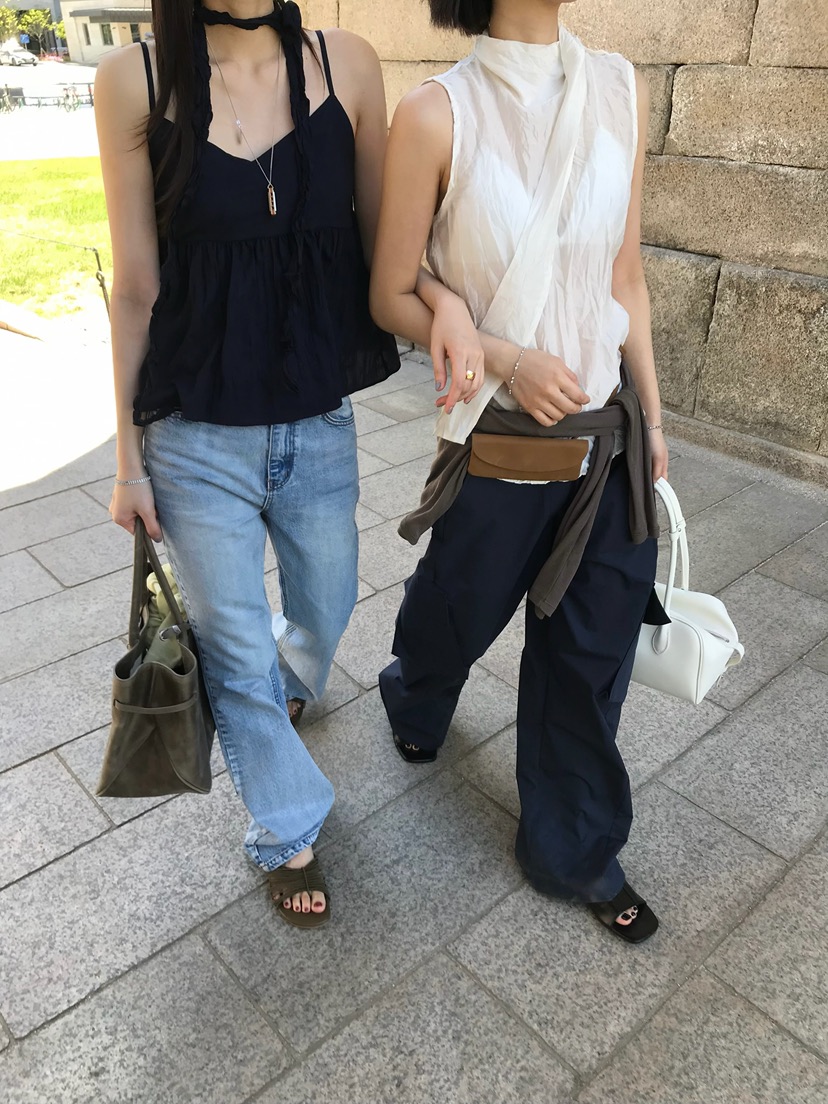 ESCHER韓國東大門代購女士新品人氣26春夏吊帶背心含脖帶ESCHER吊帶/背心