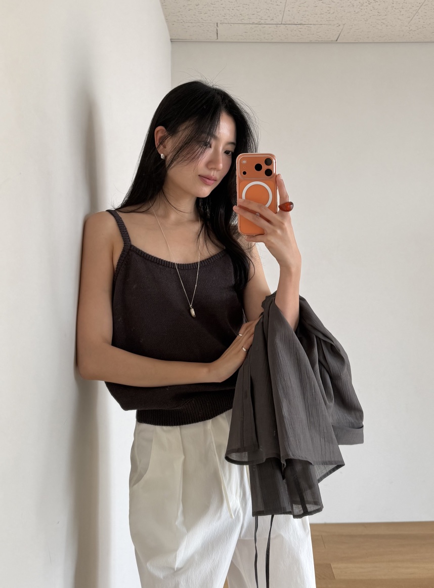 AMY GRACE-A韓國直郵女士新品人氣休閑熱賣職業吊帶背心AMY GRACE-A吊帶/背心