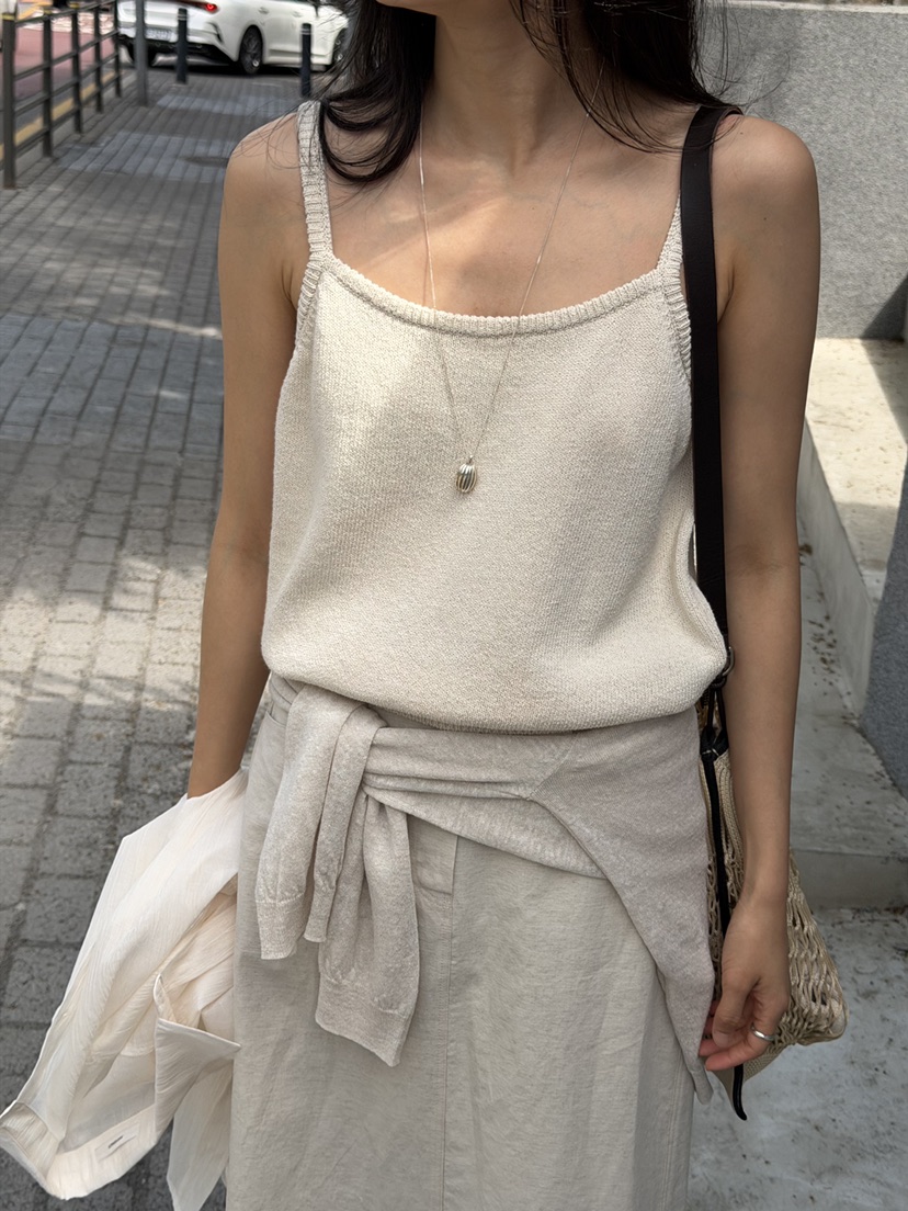 AMY GRACE-A韓國直郵女士新品人氣休閑熱賣職業吊帶背心AMY GRACE-A吊帶/背心