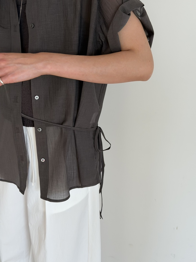 AMY GRACE-A東大門實拍女士新款26春夏熱賣推薦襯衫蕾絲衫AMY GRACE-A襯衫/蕾絲衫