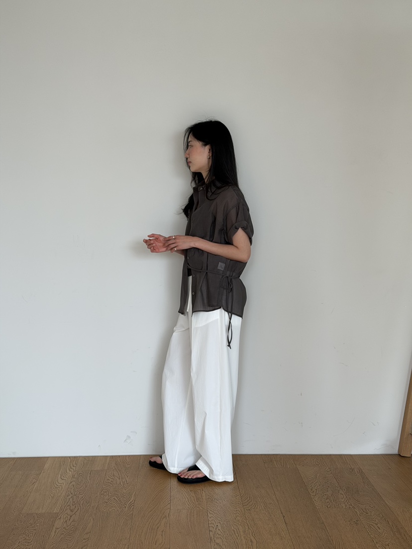 AMY GRACE-A東大門實拍女士新款26春夏熱賣推薦襯衫蕾絲衫AMY GRACE-A襯衫/蕾絲衫