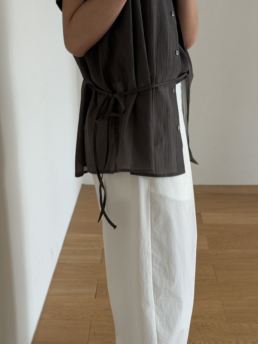 AMY GRACE-A東大門實拍女士新款26春夏熱賣推薦襯衫蕾絲衫AMY GRACE-A襯衫/蕾絲衫