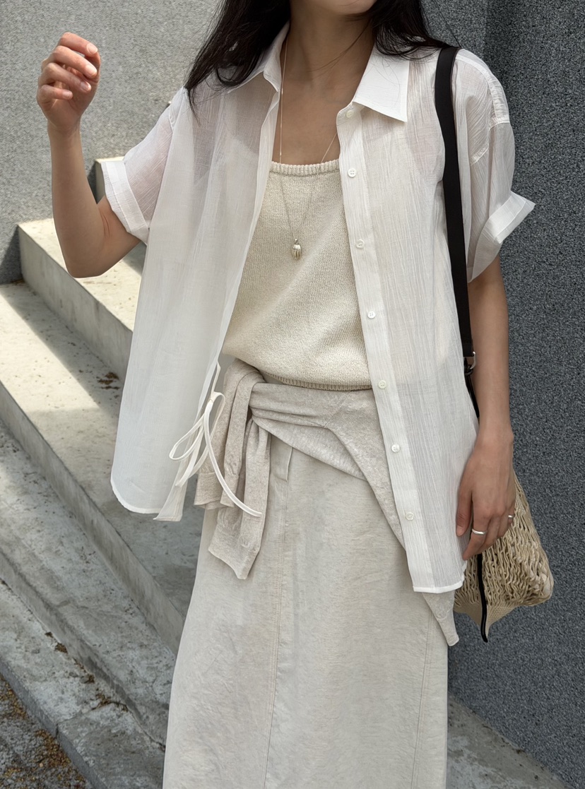 AMY GRACE-A東大門實拍女士新款26春夏熱賣推薦襯衫蕾絲衫AMY GRACE-A襯衫/蕾絲衫