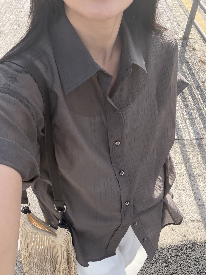 AMY GRACE-A東大門實拍女士新款26春夏熱賣推薦襯衫蕾絲衫AMY GRACE-A襯衫/蕾絲衫