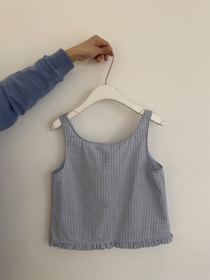 JEONG GAM STUDIOS韓國東大門代購女士新款人氣吊帶背心荷葉邊JEONG GAM STUDIOS吊帶/背心