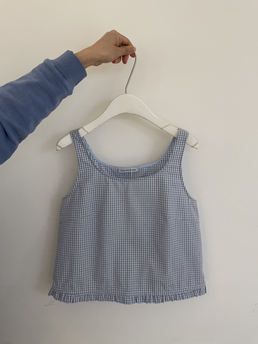 JEONG GAM STUDIOS韓國東大門代購女士新款人氣吊帶背心荷葉邊JEONG GAM STUDIOS吊帶/背心圖色2