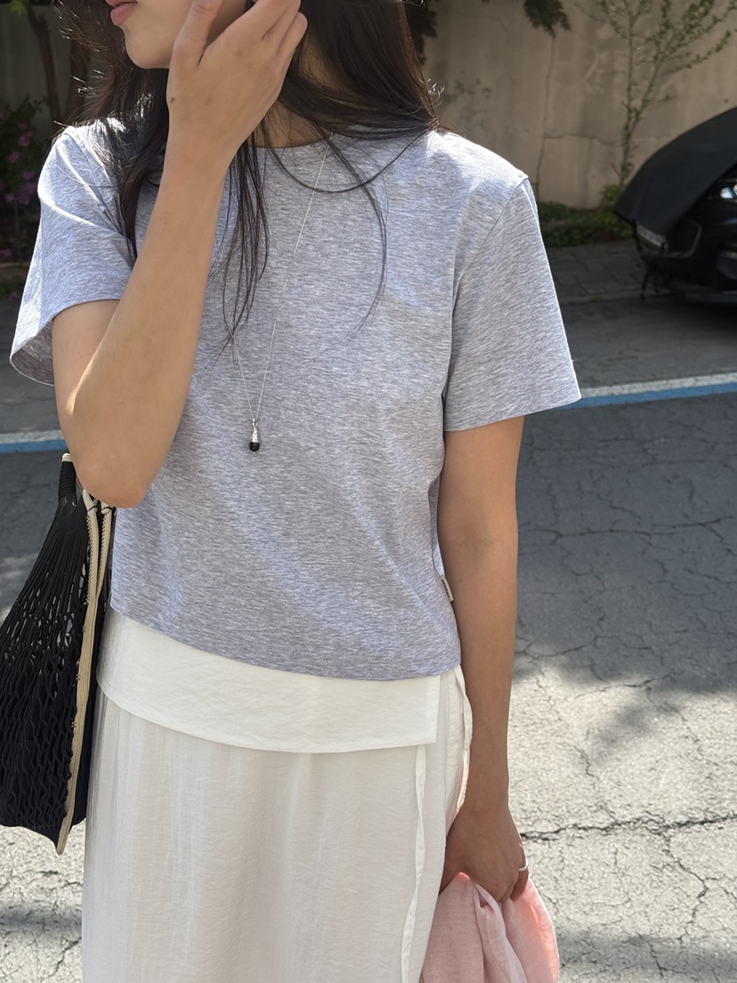 AMY GRACE-A韓國代購女裝新品人氣熱賣職業推薦時尚T恤AMY GRACE-AT恤