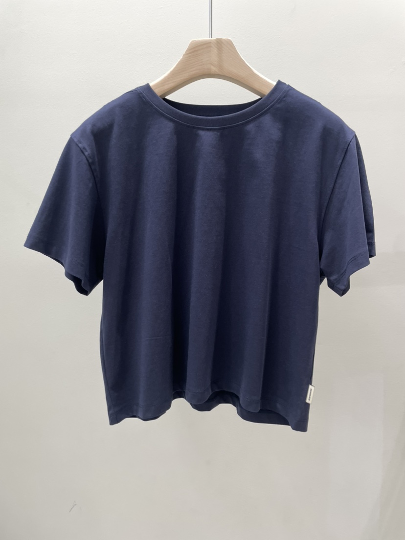 AMY GRACE-A韓國代購女裝新品人氣熱賣職業推薦時尚T恤AMY GRACE-AT恤圖色2