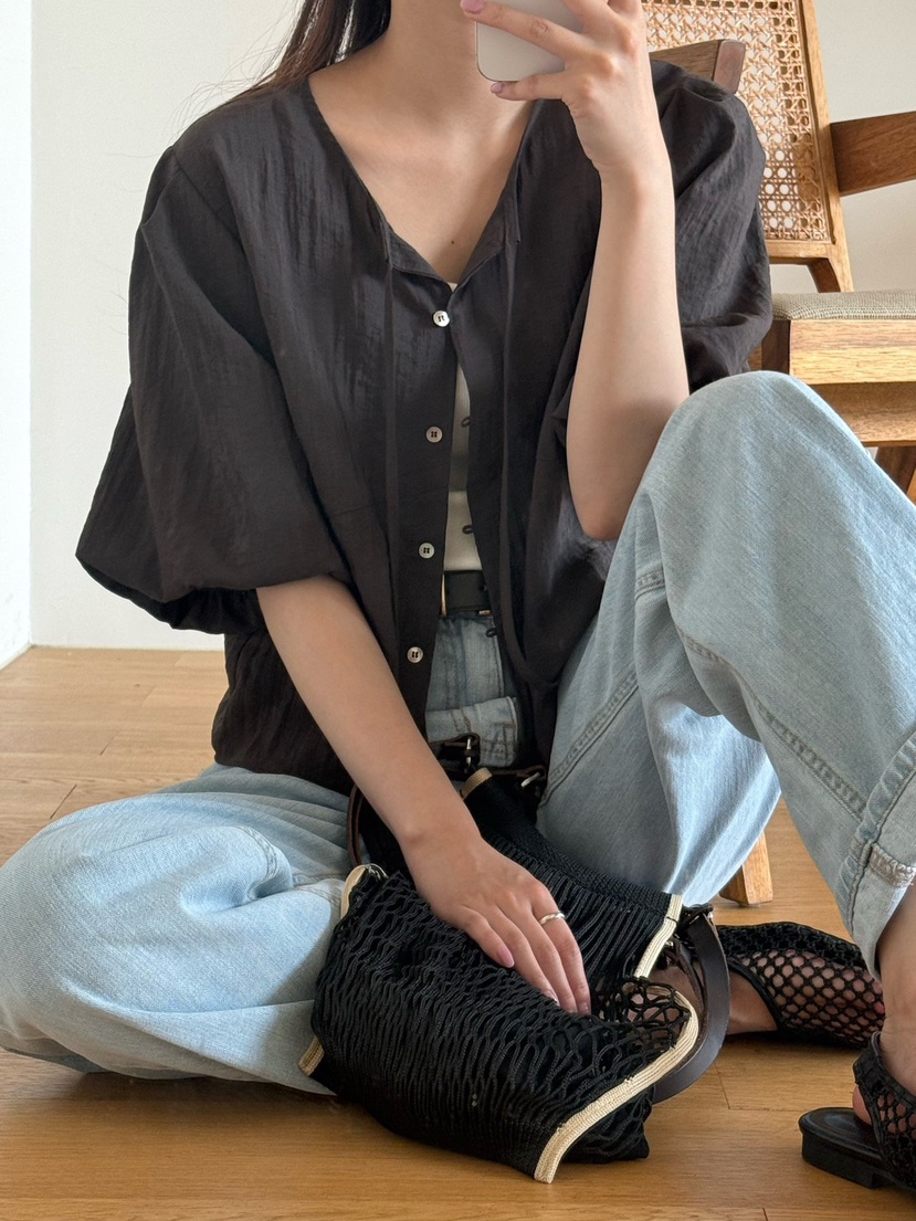 AMY GRACE-A東大門直郵女士新款熱賣26春夏真品襯衫蕾絲衫AMY GRACE-A襯衫/蕾絲衫