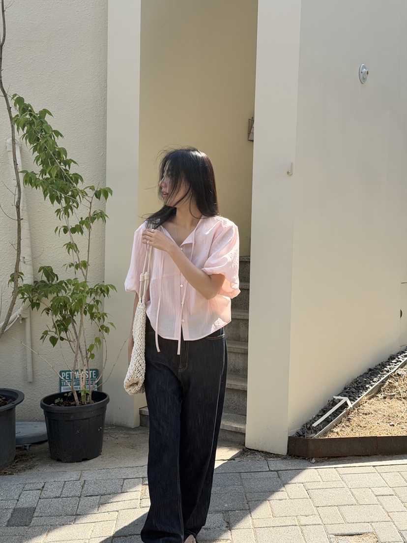 AMY GRACE-A東大門直郵女士新款熱賣26春夏真品襯衫蕾絲衫AMY GRACE-A襯衫/蕾絲衫