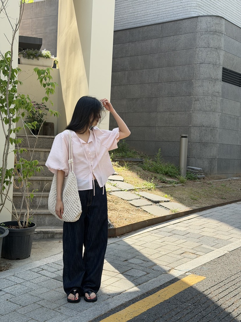 AMY GRACE-A東大門直郵女士新款熱賣26春夏真品襯衫蕾絲衫AMY GRACE-A襯衫/蕾絲衫