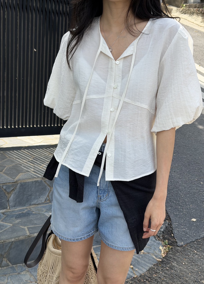 AMY GRACE-A東大門直郵女士新款熱賣26春夏真品襯衫蕾絲衫AMY GRACE-A襯衫/蕾絲衫