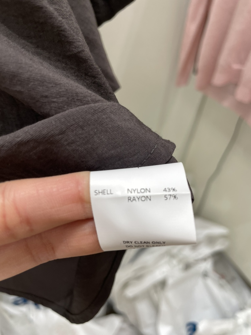 AMY GRACE-A東大門直郵女士新款熱賣26春夏真品襯衫蕾絲衫AMY GRACE-A襯衫/蕾絲衫