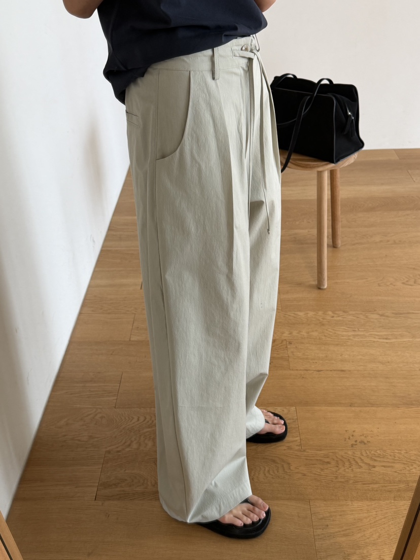 AMY GRACE-A東大門實拍女裝新品休閑熱賣人氣26春夏休閑褲AMY GRACE-A休閑褲