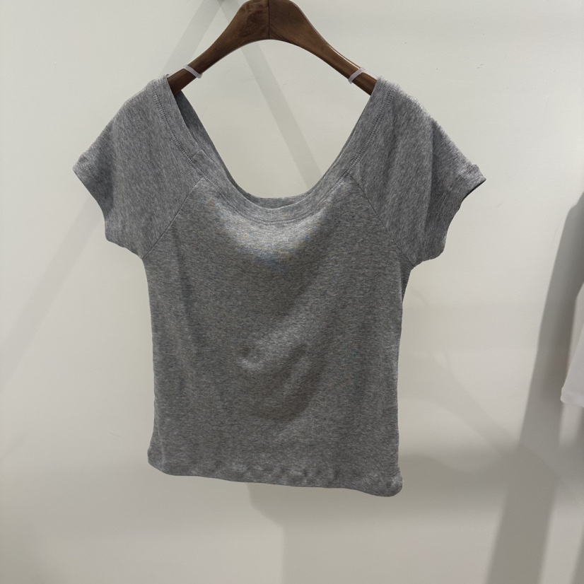 AGO東大門實拍韓國女士新款26春夏26夏季休閑職業時尚T恤AGOT恤圖色1