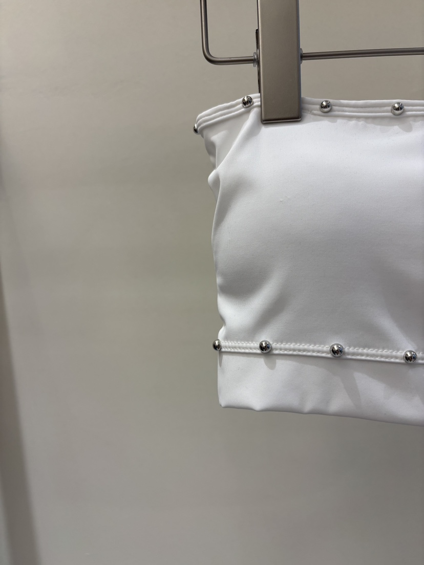 MABE東大門直郵女裝新品職業休閑熱賣推薦人氣時尚吊帶背心MABE吊帶/背心