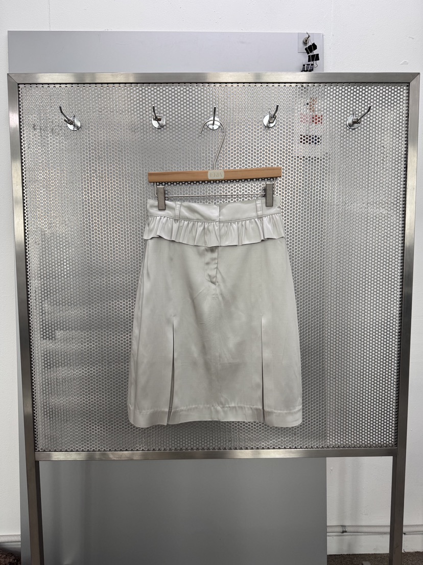 HUE/ERIA韓國直郵女裝新款熱賣26夏季26春夏長裙褶皺緞面HUE/ERIA長裙圖色1