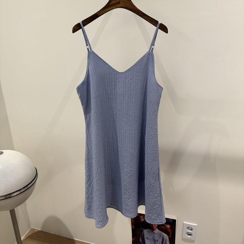 AGO東大門代購女裝新款推薦時尚26春夏職業熱賣真品連衣裙AGO連衣裙圖色1