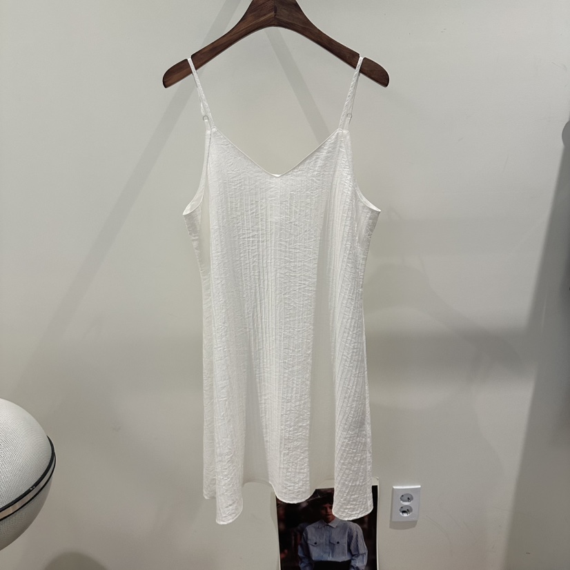 AGO東大門代購女裝新款推薦時尚26春夏職業熱賣真品連衣裙AGO連衣裙圖色2