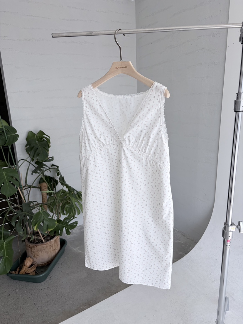 ORDINARYA/ROSEMOSS韓國代購女士新款人氣時尚熱賣連衣裙ORDINARYA/ROSEMOSS連衣裙圖色1白色