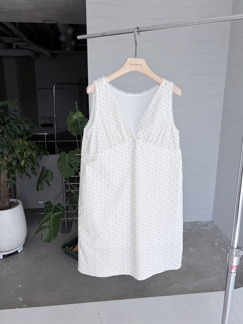 ORDINARYA/ROSEMOSS韓國代購女士新款人氣時尚熱賣連衣裙ORDINARYA/ROSEMOSS連衣裙圖色2奶油色