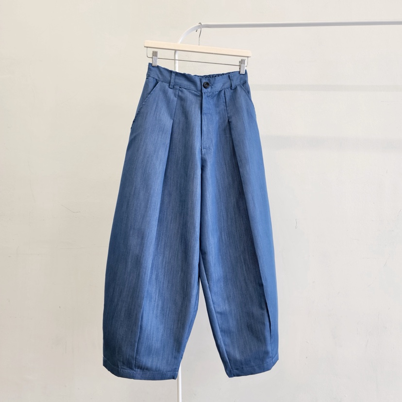 LA BLOOM韓國直郵女士新款推薦時尚休閑熱賣職業26春夏牛仔褲La Bloom牛仔褲圖色1淺藍色