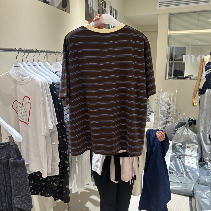 MOREMORE韓國代購女裝新品26春夏時尚26夏季休閑人氣推薦T恤more moreT恤