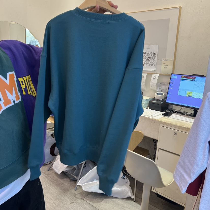 AND FLOYD韓國直郵實拍女士新品推薦時尚休閑26春夏衛衣stunning and Floyd衛衣