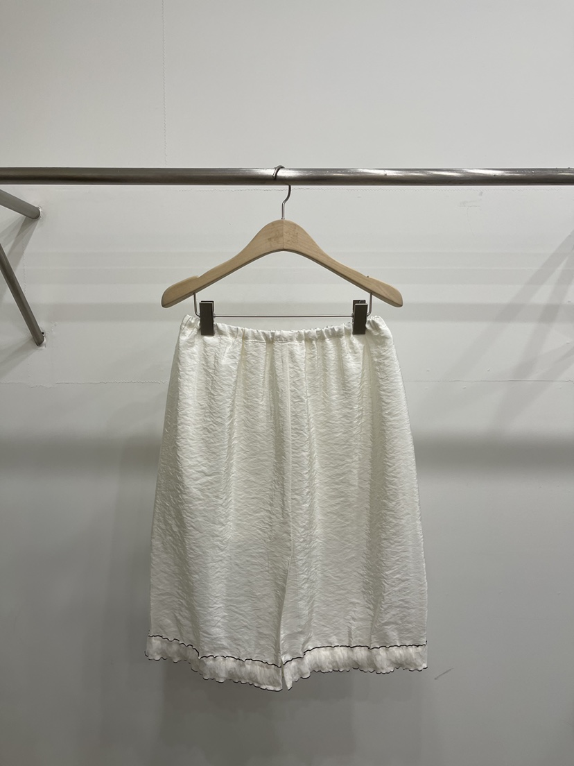 FIFTY韓國代購女裝新款人氣時尚熱賣休閑半身裙中短裙緞面FIFTY半身裙/中短裙