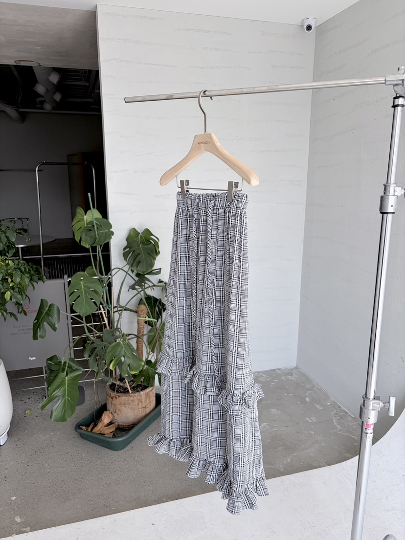 ORDINARYA/ROSEMOSS東大門實拍女裝新品時尚職業長裙荷葉邊ORDINARYA/ROSEMOSS長裙圖色2